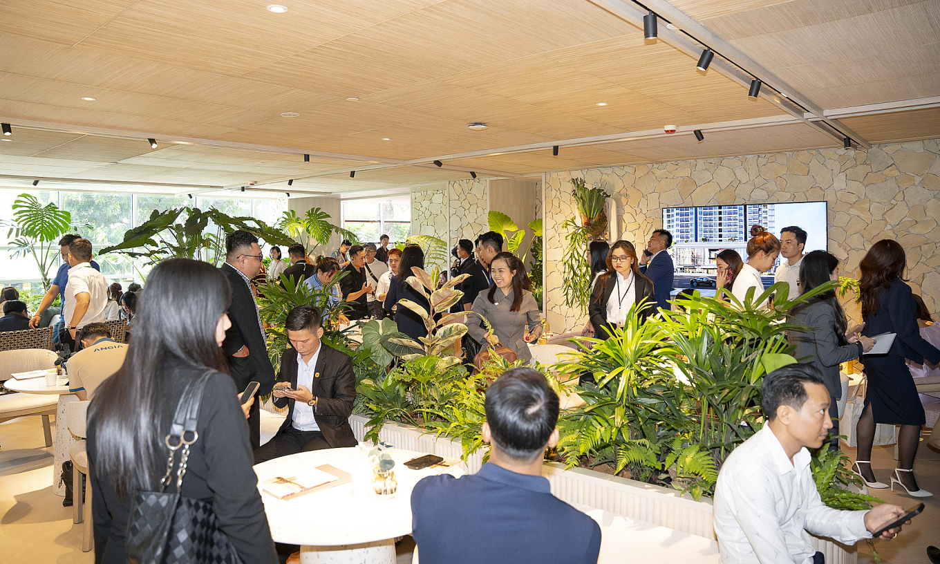 Sàn bất động sản ký hợp đồng với môi giới 'chui' có thể bị phạt nửa tỷ đồng