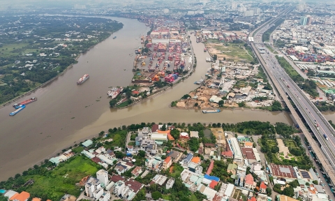 Đất công nghiệp chững lại, cho thuê nhà xưởng xây sẵn sôi động